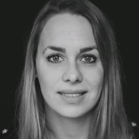 Courtney Van De Pieterman-Bobbink