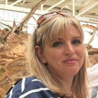 Carrianne Sanders Associate Cipd