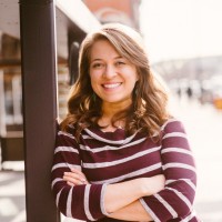 Julie Stone (Herrera)