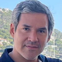 Daniel E. Flores Ch.