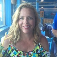 Lisa Rivers, Rn