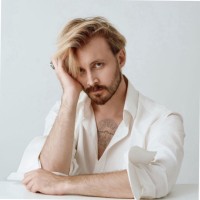 Aleksander Sahr