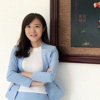 Zoe Chow