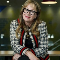 Sarah McLean