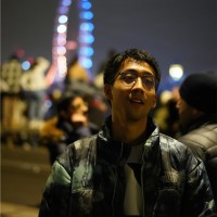 刘越崇