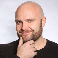 Krzysztof Nowak
