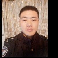 王江伟