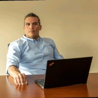 Leonard Deniz Velazquez