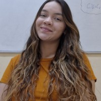 Isadora Moura