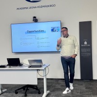 Carlos Andrés Gómez