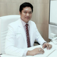 dr. Surya Witantra Giri, Sp.Ak,CHt