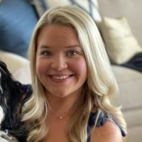 Kristi Thompson, Mba