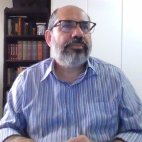 Efrain Gomes