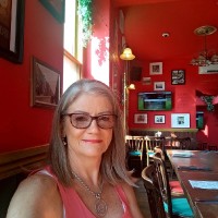 Glenda Stirling