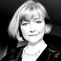 Zsuzsa K. Farrell (Zsuzsa Kirsch)