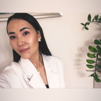 李爱 Orazgali Aigerim