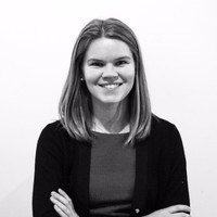 Hayley Dickson, Pe