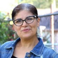 Rosa Esparza