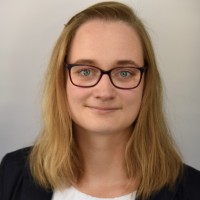Insa Henze