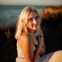Gillian Wolfe