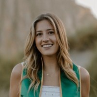 Ellie Toth