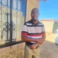 Lucky Mathebula