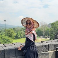 Ratna M. Sholichah