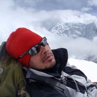 Jose Villa