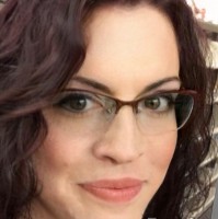 Rachel Rene Smith, LCSW-C (she/her/they/them)