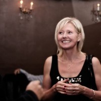 Sandra Walker