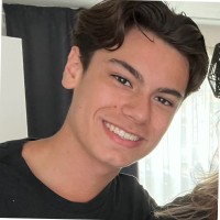 Ryan Lapré