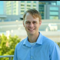 Justin Beschorner, Pe, Se