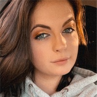 Nichole G.
