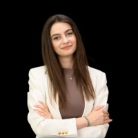 Klaudia Kucinoglu