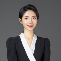 Yuanqi G.