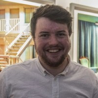 Daniel Lowes