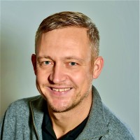 Falk Schuster