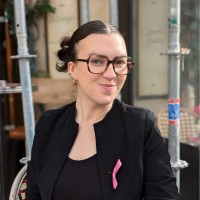 Lenora Péru