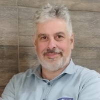Newton Velloso - Headhunter Farma