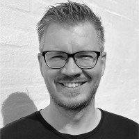 Anders Hostrup Larsen