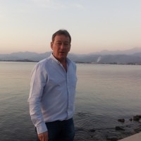 Garry Jones