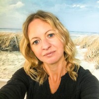 Becky Wright