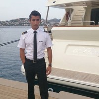 Uğur Ay