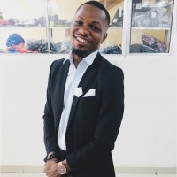 Akinde Oluwatosin