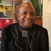 Author E. Lawrence Williams