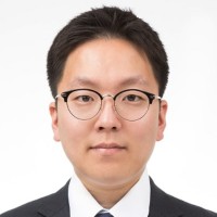 YONGWOO LEE