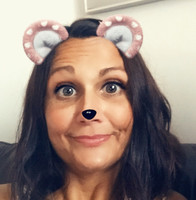 Linzi Lewis