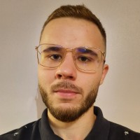 Kamil Płaneta