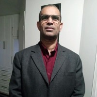 Dennis Elliott