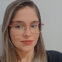 Loiane Caires